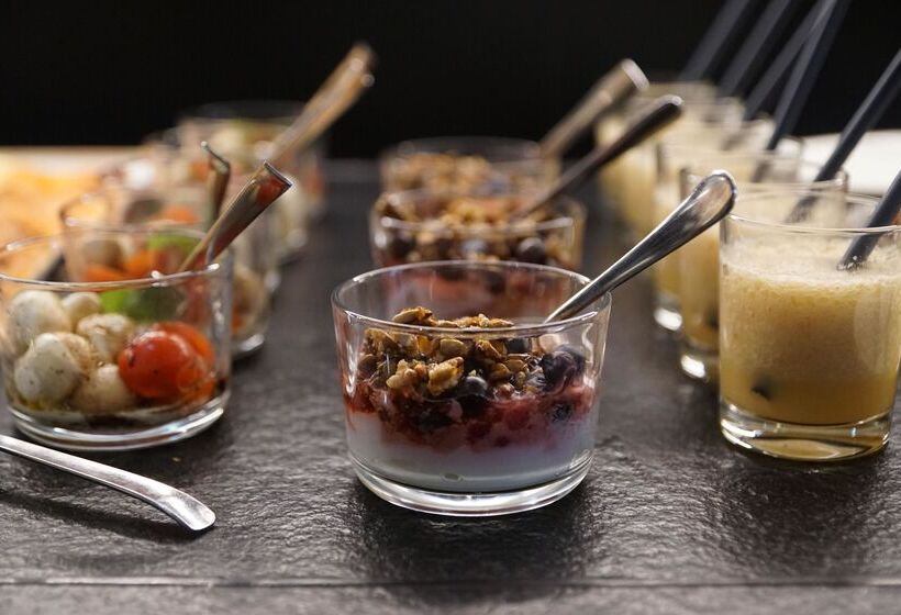 ホテル Hofgut Wißberg  Das Weinberg