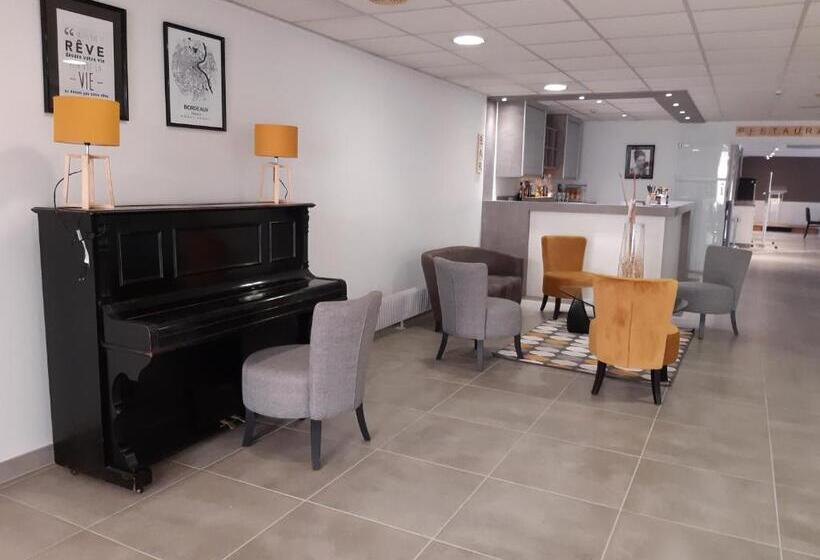ホテル Hôtel De Guyenne