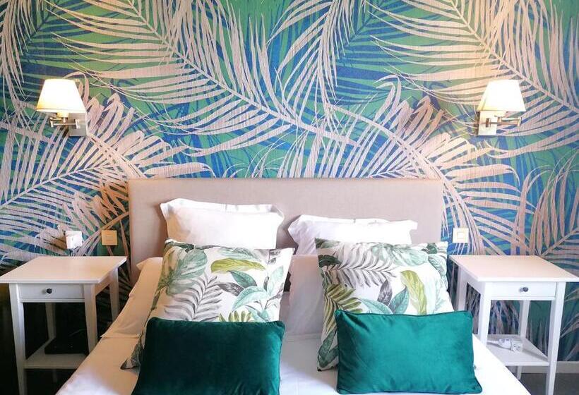 Отель Hôtel Les Vieilles Tours Rocamadour