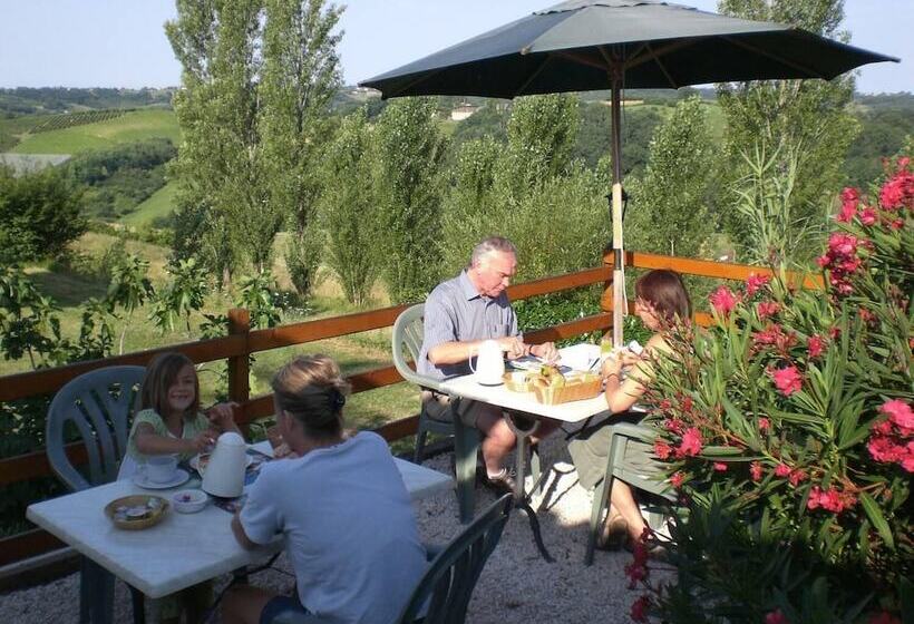 فندق Logis Des Cretes De Pignols