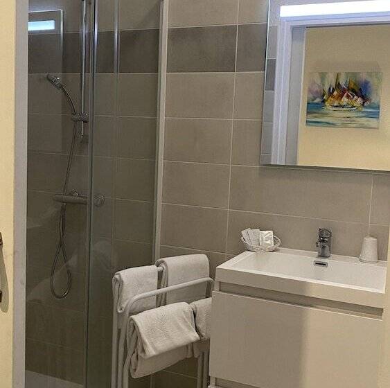 فندق Logis Des Cretes De Pignols