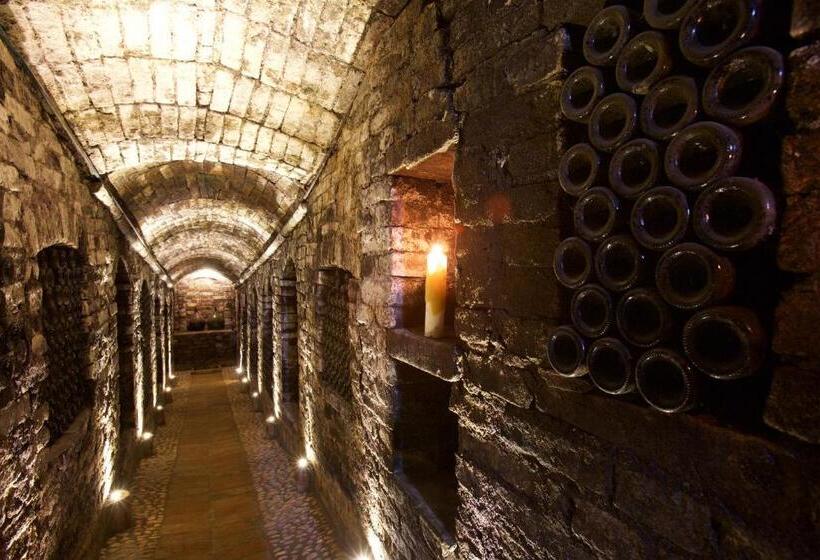 فندق Relais Castello Di Razzano