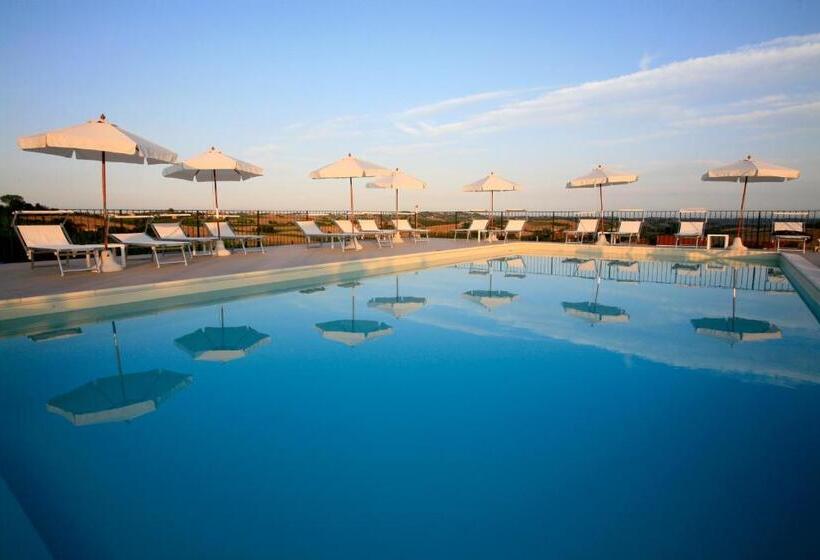 فندق Relais Castello Di Razzano