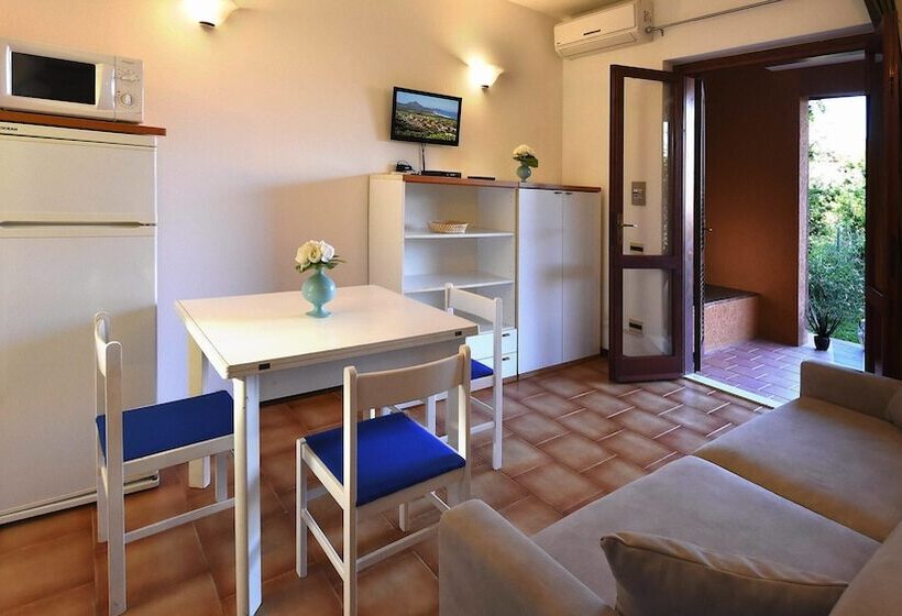 ホテル Ristorante Il Vascello