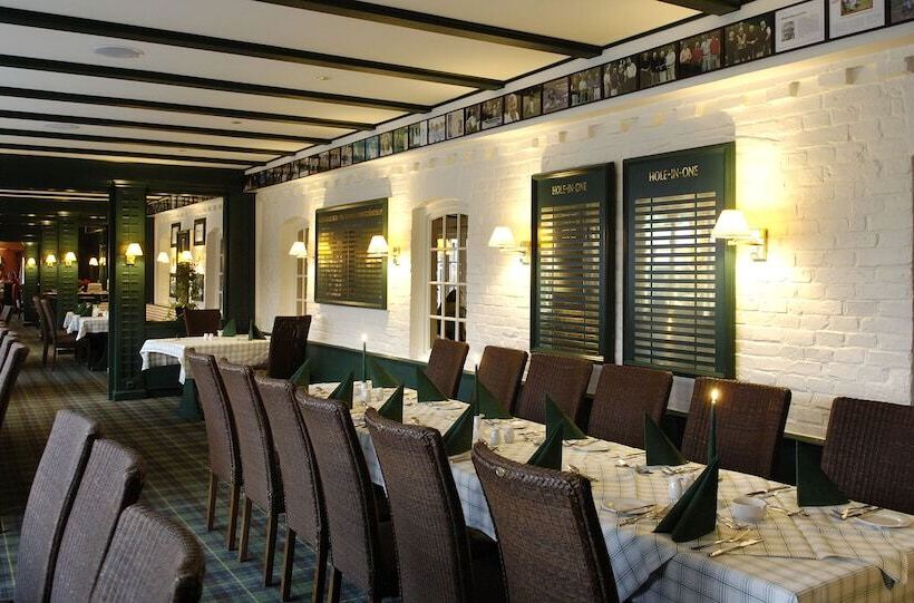 Отель Schloss Ludersburg Golf & Spa