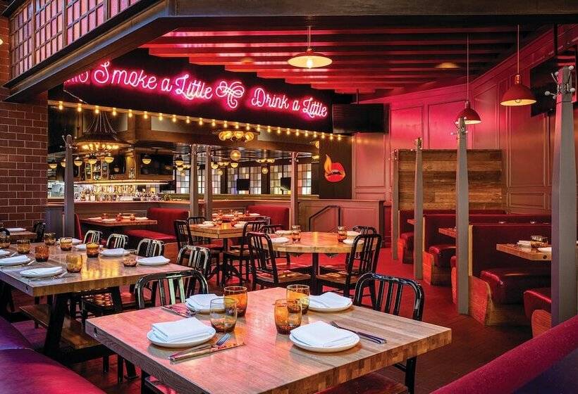 هتل The Skylofts At Mgm Grand