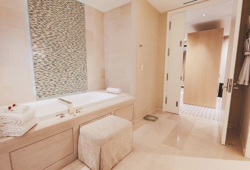 هتل The Skylofts At Mgm Grand
