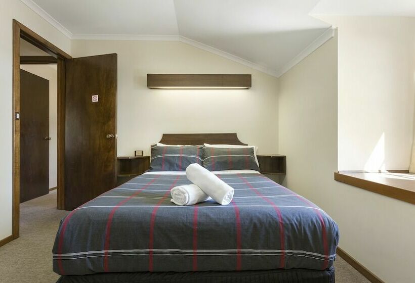 Fotos del hotel Village Family Motor Inn:  31