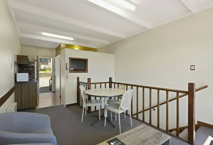 Fotos del hotel Village Family Motor Inn:  27