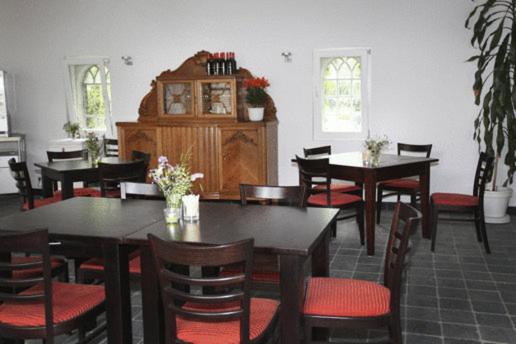 پانسیون Lindenhof Gästehaus & Hofcafe