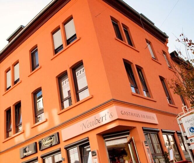 ペンション Neubert`s Gasthaus Am Rhein