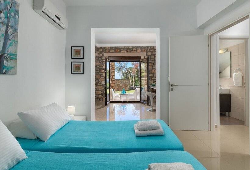 Villa Alya