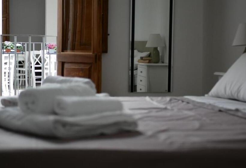 مبيت وإفطار Palazzo Donna Chicchi