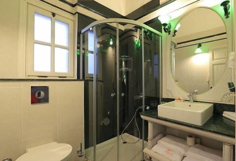 تختخواب و صبحانه Swan Deluxe 1890 Otel