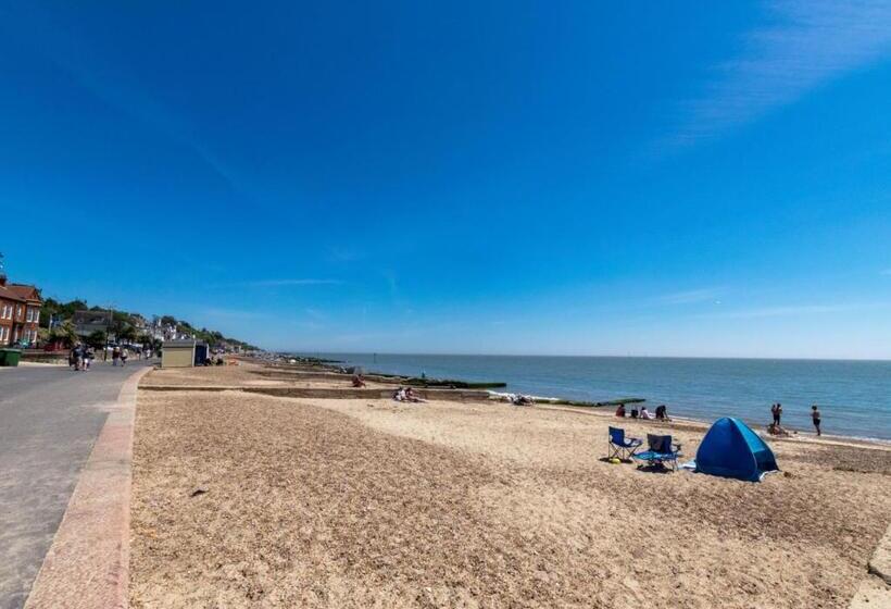 Felixstowe Beach House