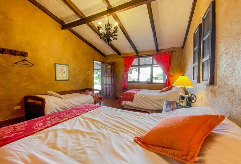 هتل Hacienda San Francisco