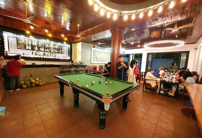 هتل Darling Pub Hostel