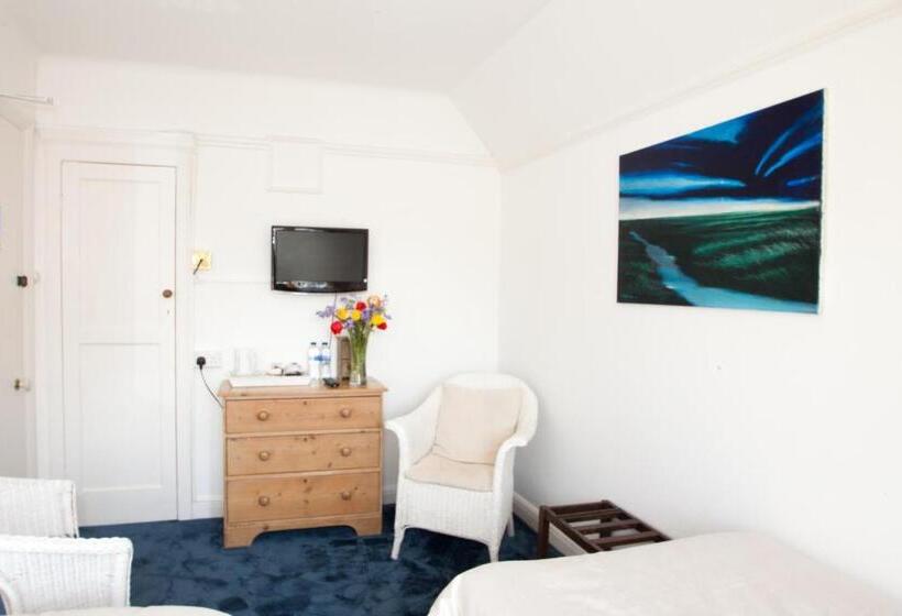 پانسیون Fern Lodge Guesthouse