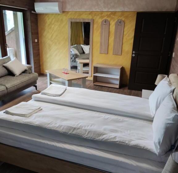 פנסיון Leshtenski Rai Guest House