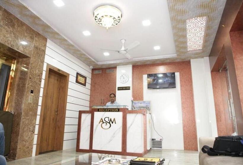 هتل Al Sharif Manzil 90 Mtrs From Dargah