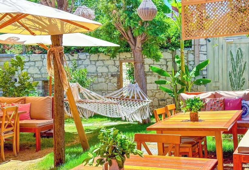 Banana Alaçatı Wellness Hotel   Adults Only