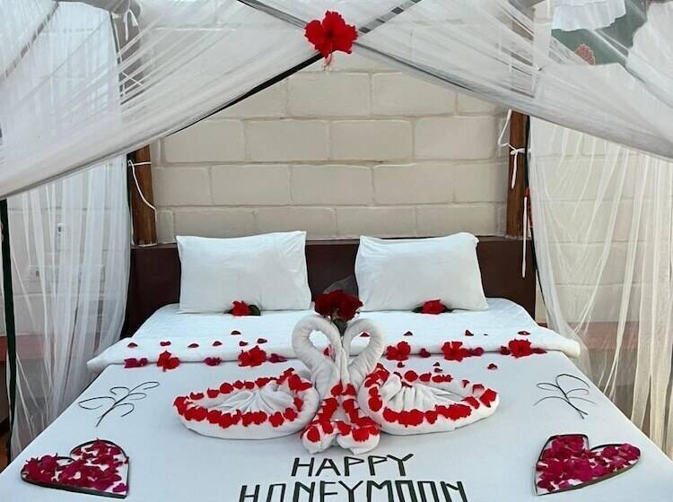 فندق Tropicana Garden