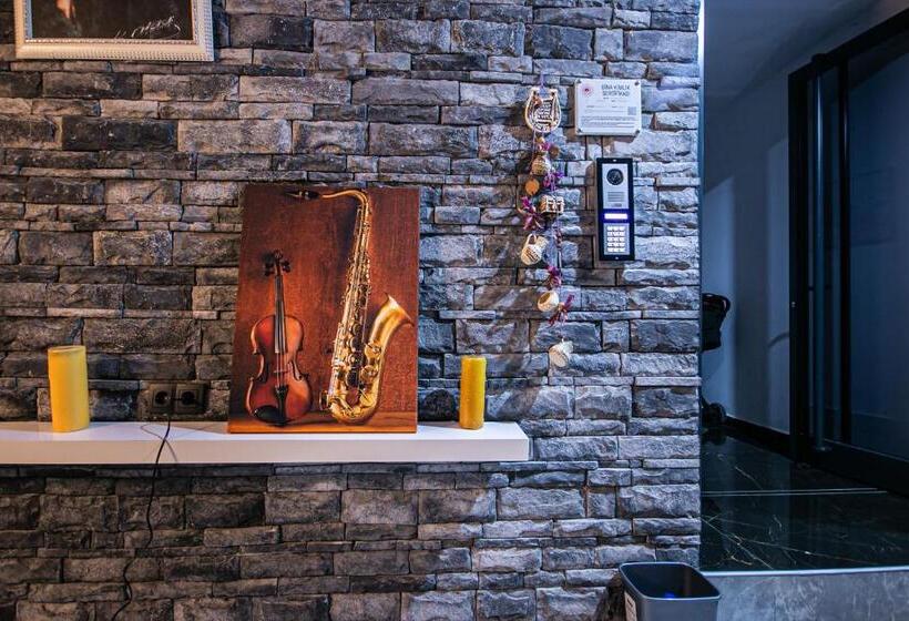 Oniks Comfort Suites