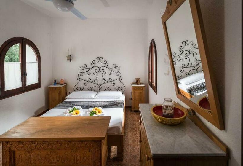 펜션 Camere Matrimoniali Con Bagno Privato   Mirto E Corbezzolo