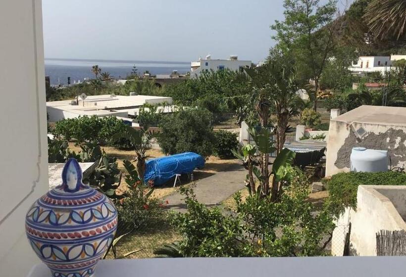 پانسیون The Lighthouse Room