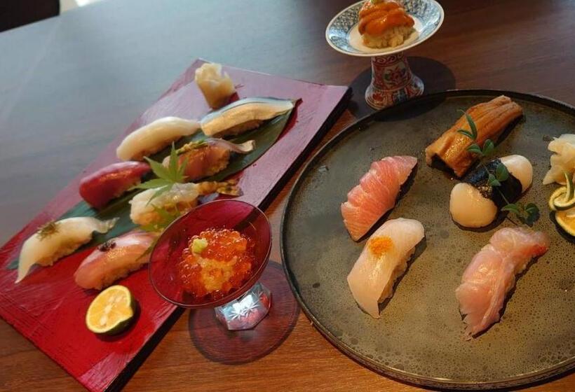 ريوكان Toriizaki Club Sushi Auberge