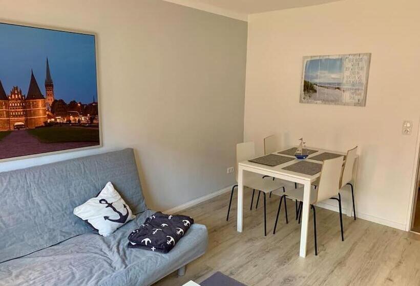 Ferienwohnung Zwischen Lübeck Und Travemünde