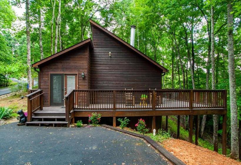 Little Cub Cottage   Mtn Views & Community Pools
