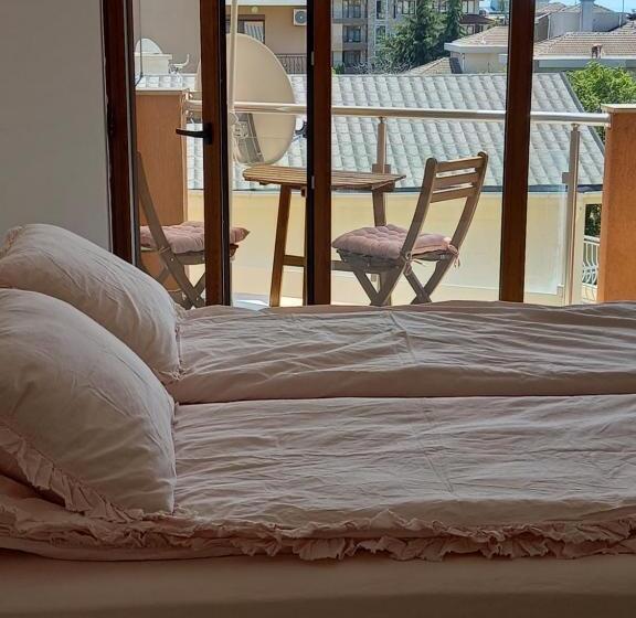 Perla 1 Apartments