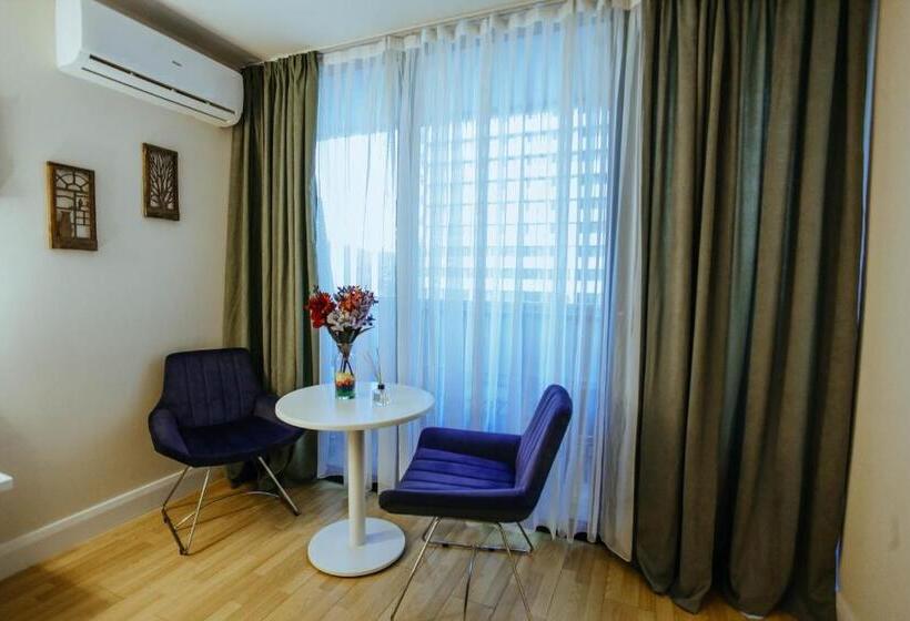 High Class Aparthotel In Orbi City Batumi