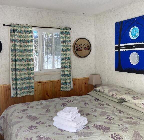 Jade City Motel