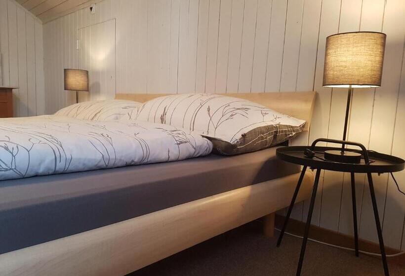 ペンション Casa Crap