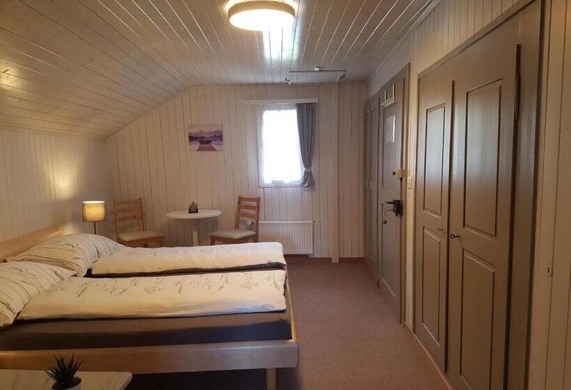 ペンション Casa Crap