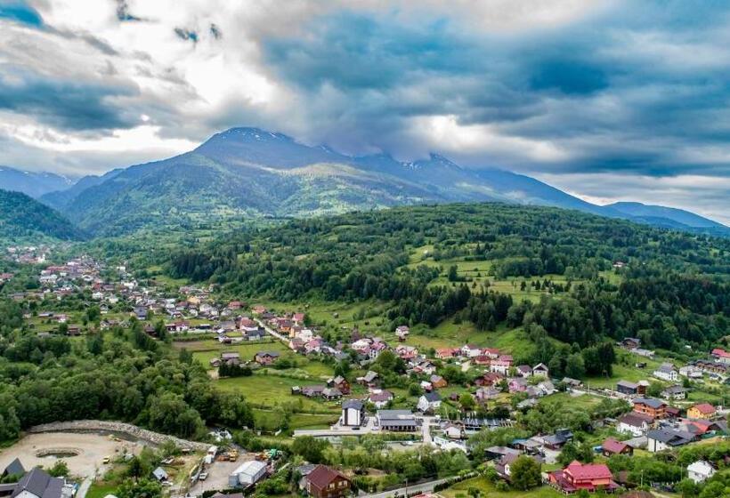 پانسیون Complex Pescăresc Gura Repezii Borșa