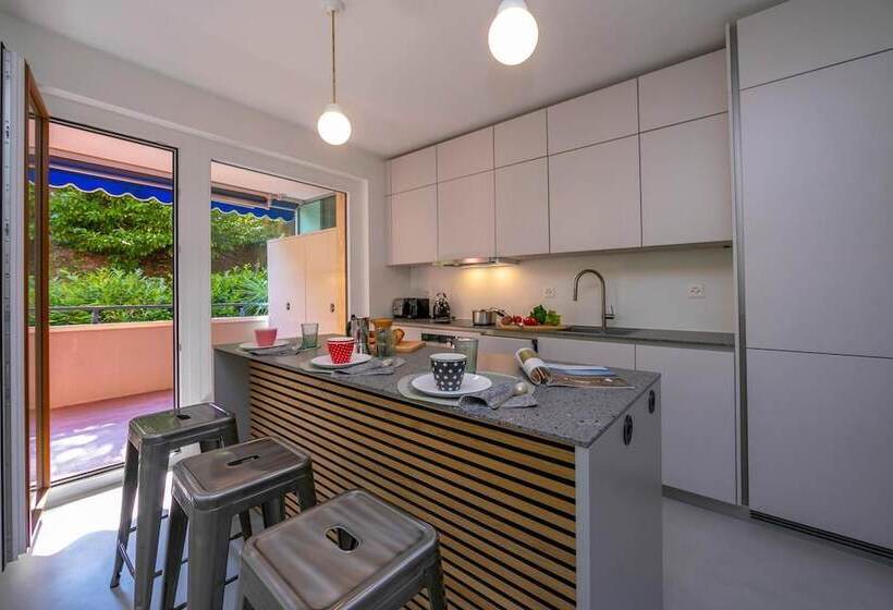 Comfort Holiday In Paradiso   Happy Rentals