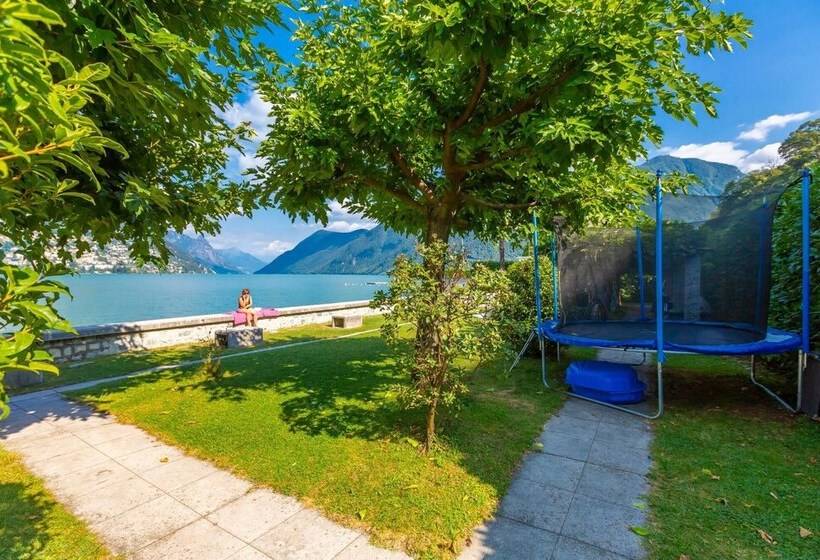 Comfort Holiday In Paradiso   Happy Rentals
