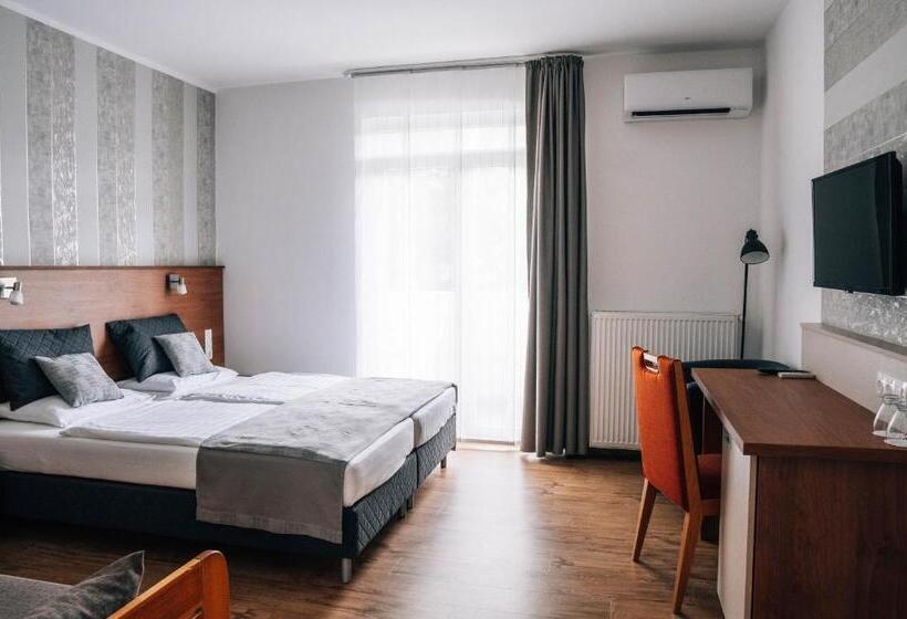 צימר Lenti Thermal Panzió