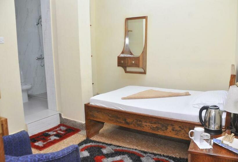 تختخواب و صبحانه Plumeria Motel   Stone Town Zanzibar