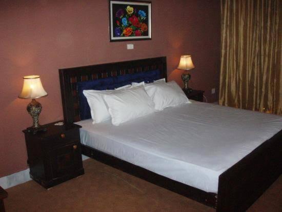 Gulshan Family Couple Guest House Couple Hotel Gulshan E Iqbal