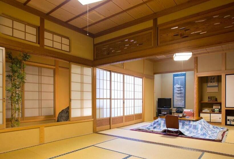 Kanko Ryokan Kuboji