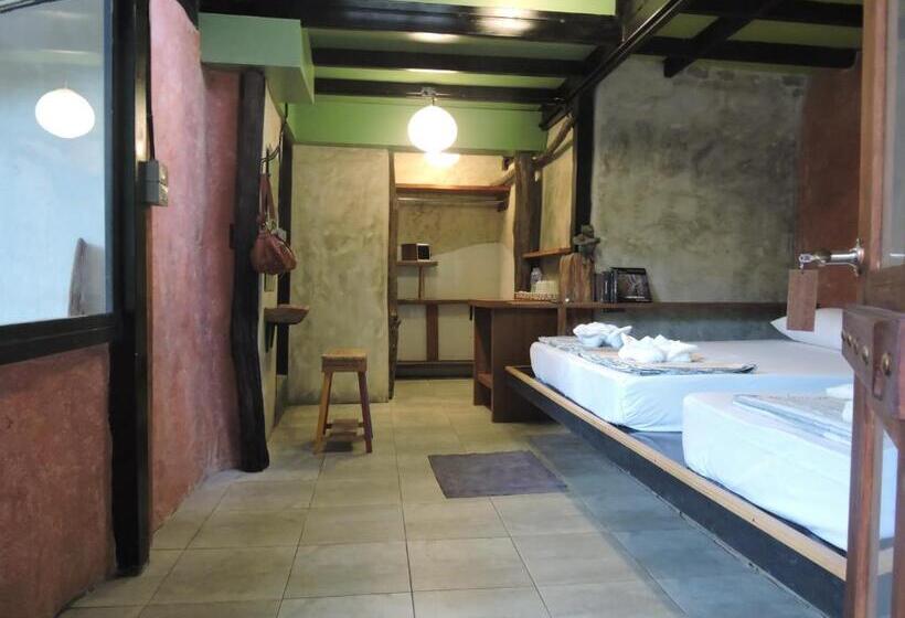 Пансион Khao Sok Homestay Resort