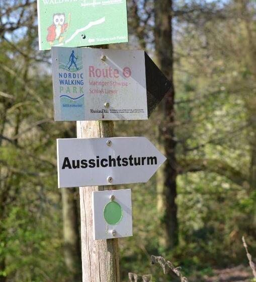 ペンション Wein  Und Gästehaus Binz Meyer