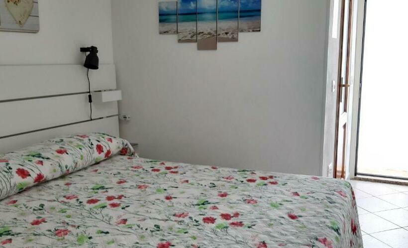 Phiniscollis B&b
