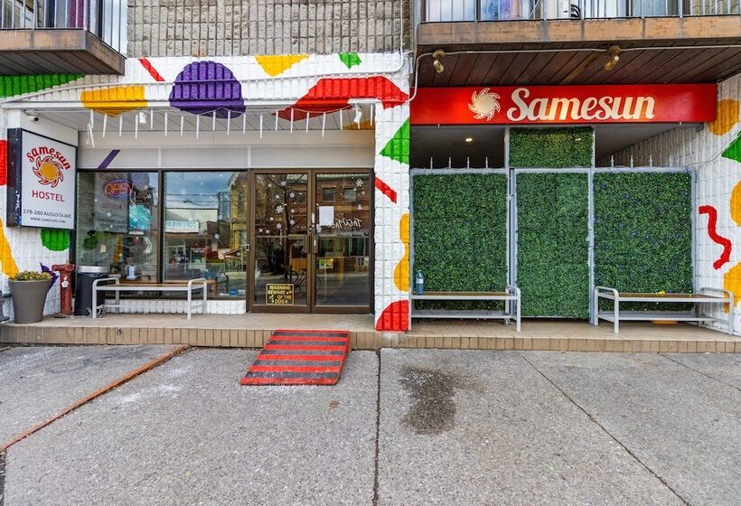 هاستل Samesun Toronto