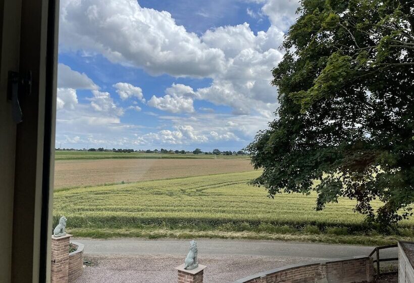 Rural Apartment Near Spalding 1 Bed