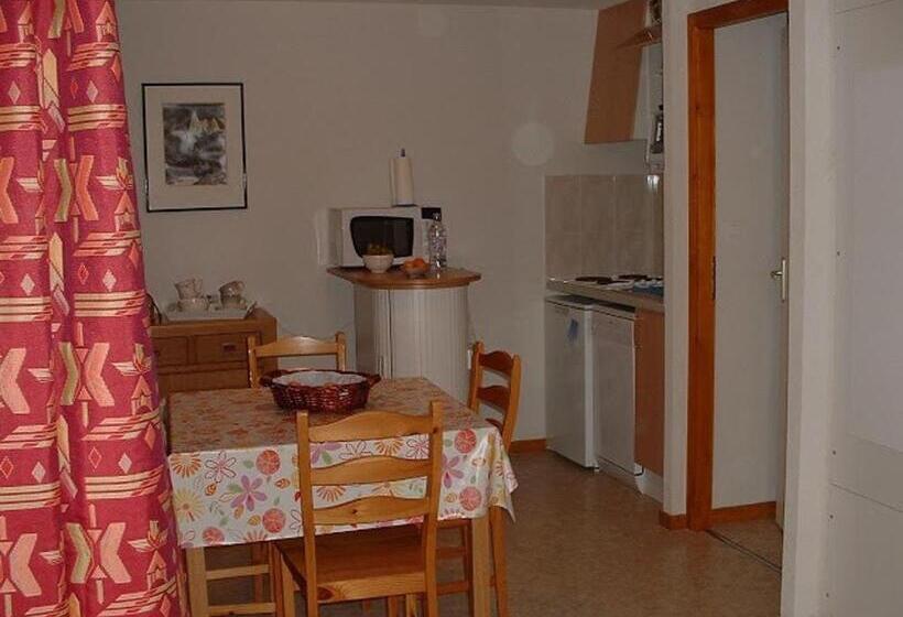 Appartement 3 Pièces Cosy Avec Balcon Et Parking Privé Fr 1 573 100